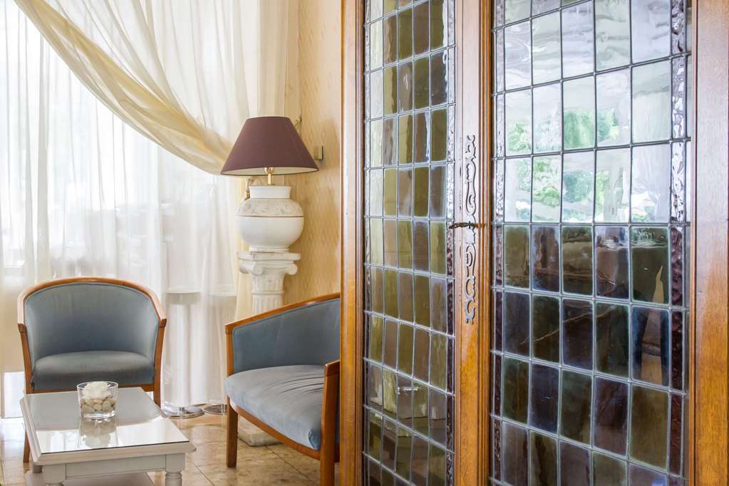 Chateau Des Comtes De Challes Εστιατόριο φωτογραφία